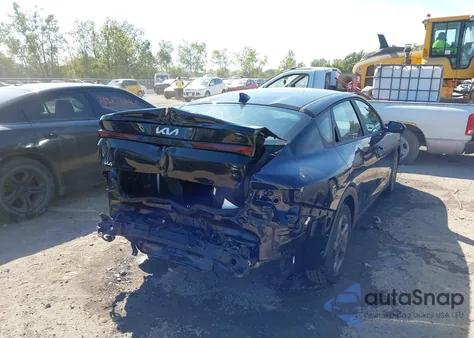 2025 Kia K4 Lxs from USA, damaged, VIN 3KPFT4DEXSE165319